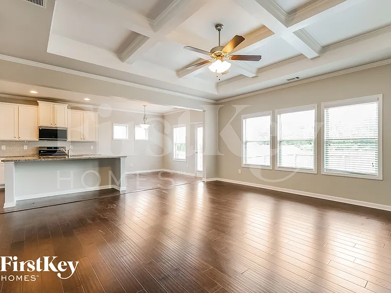 4475 Clubside Dr — Photo 5