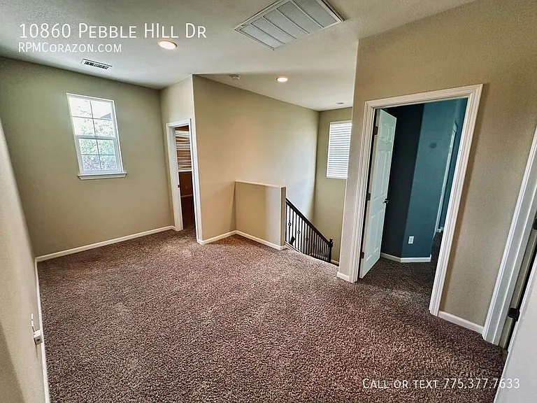 10860 Pebble Hill Dr — Photo 30