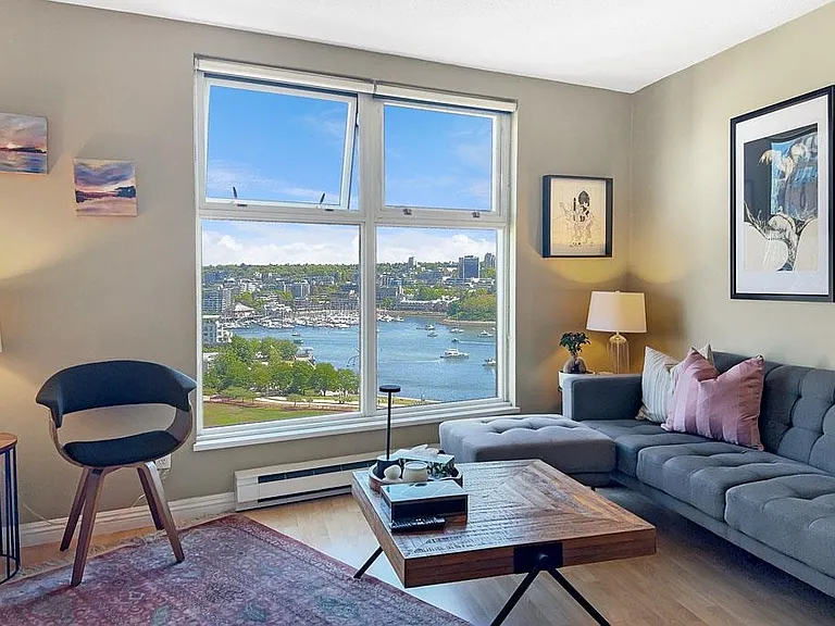 1331 Homer St #1404 — Photo 3