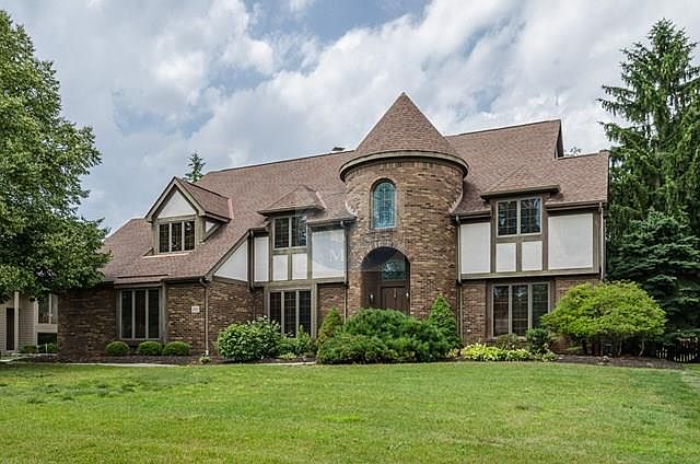 1st image of 242 Deer Meadow Dr