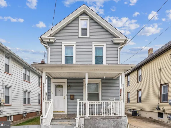 53 Capitol St, Paulsboro, NJ 08066