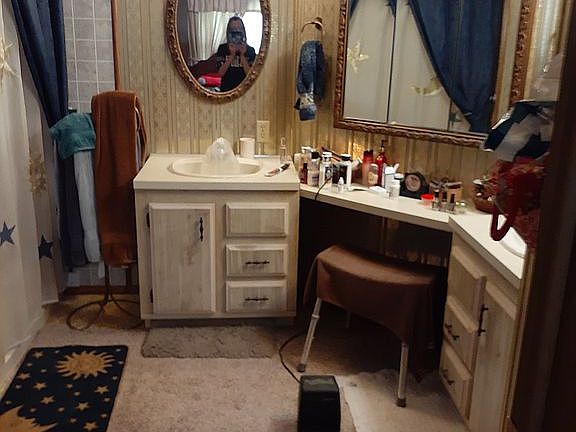 Master bathroom
