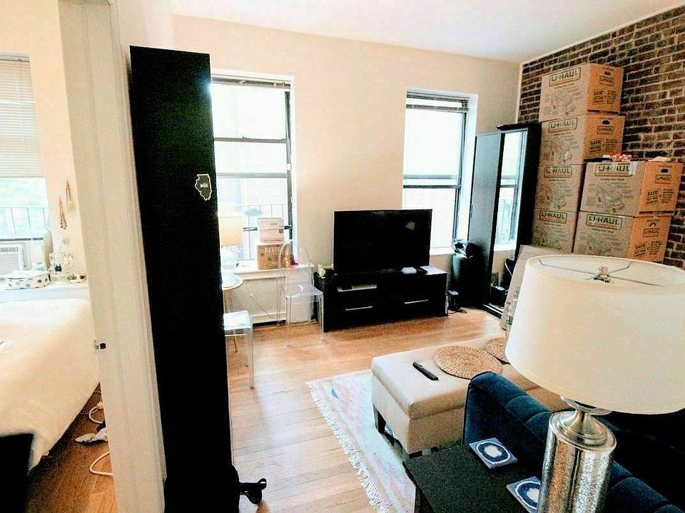 1st image of 487 Columbus Ave APT 3R