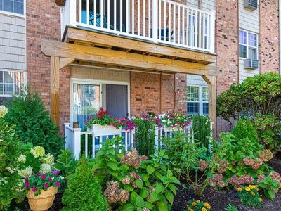 31 Bullocks Point Ave APT 2A, Riverside, RI, 02915