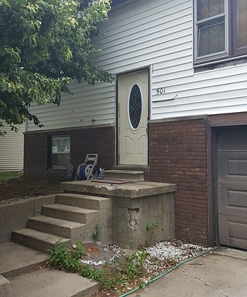 3rd image of 501 Chateau Dr