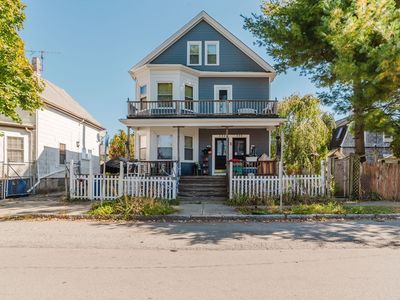 366 Park St, New Bedford, MA, 02740