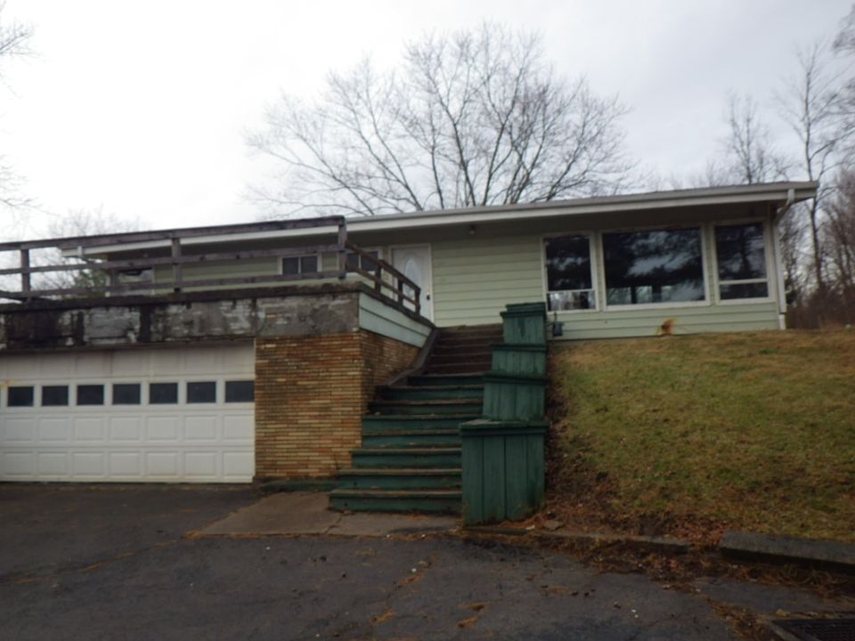 1st image of 1102 W Hillside Dr