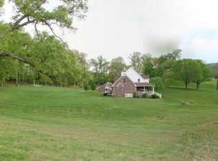 6108 Williams Cir, Cunningham, TN 37052