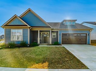 222 Daystrom Dr, Greer, SC 29651