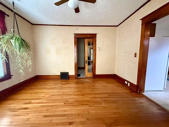 5th image of 111 Academy St