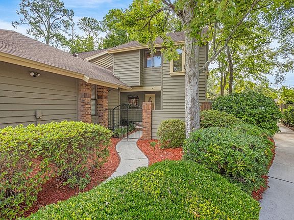 2nd image of 501 Pine Forest Trl