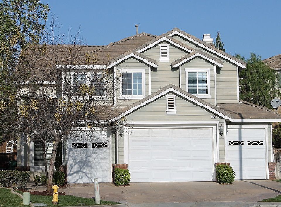 1st image of 23629 Stephanie Ln