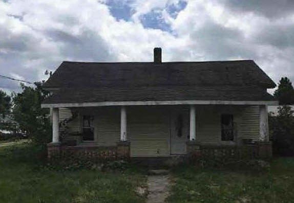 1st image of 3311 W Water St