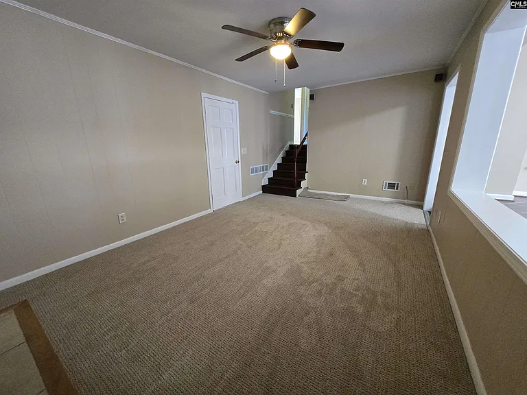 116 Folkstone Rd — Photo 12