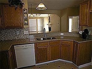 4th image of 4904 Lodgepole Ln