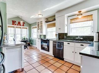 1141 Almaden St, Eugene, OR
