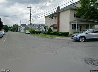 5 4th St, Kelayres, PA 18231