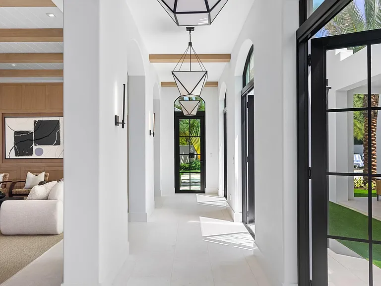 734 S Ocean Blvd — Photo 13