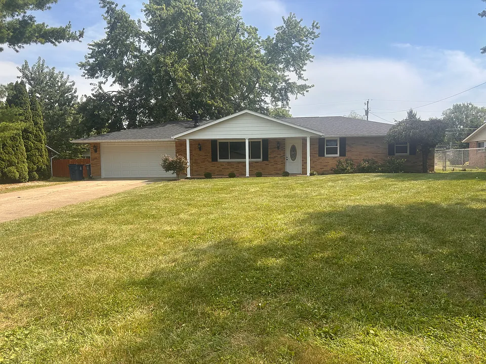 3645 Heathwood Dr