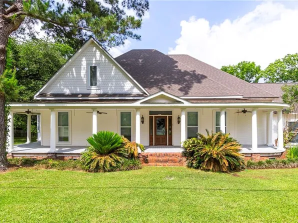 1163 Belgard Bnd, Boyce, LA 71409