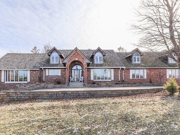 5th image of 8603 Bluff Rd