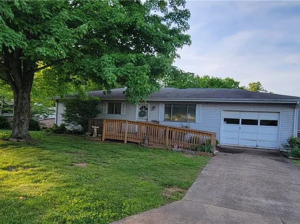 100 Coventry Rd, Marietta, OH 45750