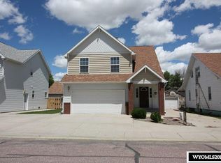 342 W 22nd Ave, Torrington, WY 82240