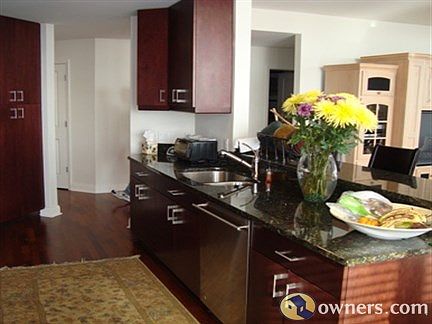 1st image of 400-26 S Broad St #1103