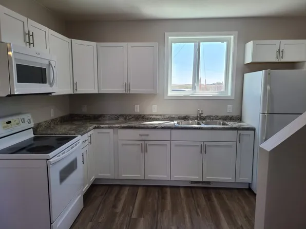 301 Spring St, Highland, WI 53543