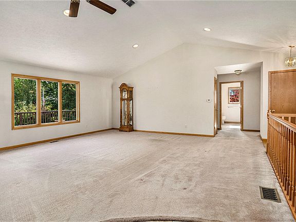 5th image of 3604 Caribou Dr