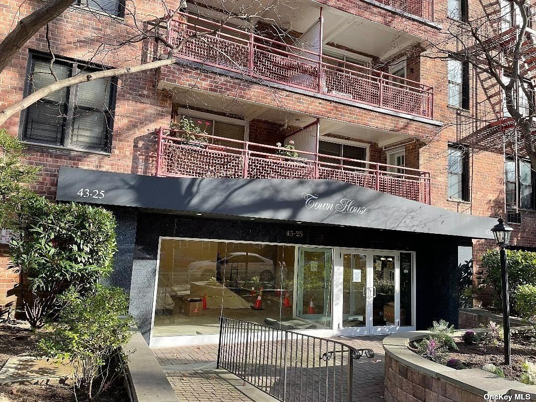 4325 Douglaston Parkway UNIT 3C, Queens, NY 11363 Zillow