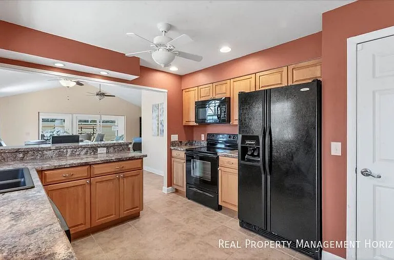 3613 57th Avenue Dr W — Photo 13