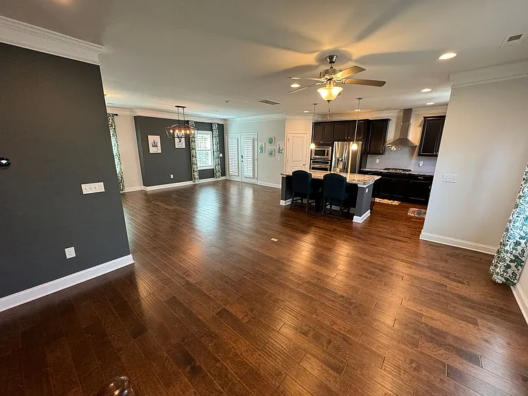 323 View Dr — Photo 7