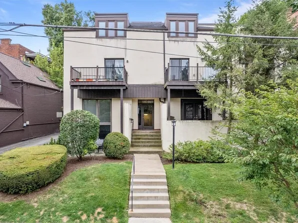 5930 Howe St APT 203, Pittsburgh, PA 15232