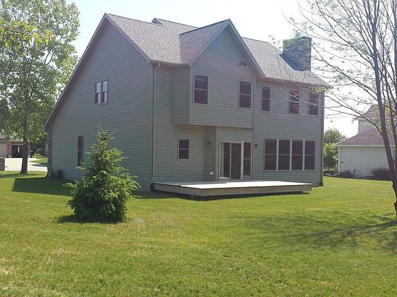 2nd image of 3842 Derry Dr