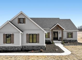 10430 Jackman Rd, Temperance, MI 48182