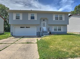 4871 E Lincoln Ave, Decatur, IL 62521