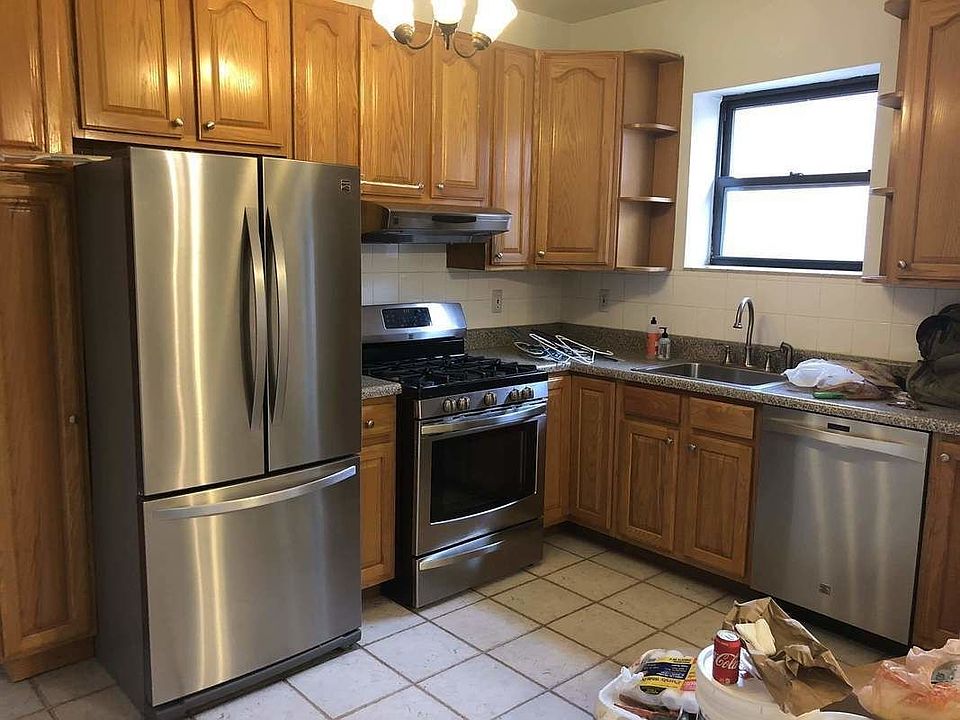 1st image of 25-81 44th St #2