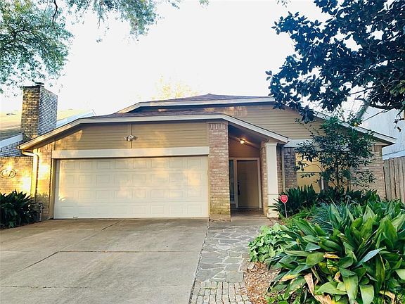 4th image of 3530 Palm Grove Dr