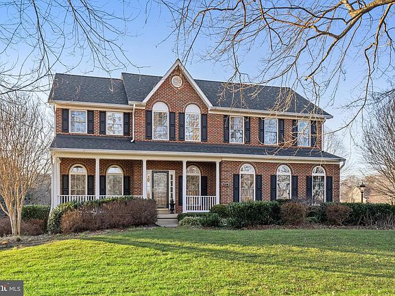 5th image of 7198 N Crest Ct