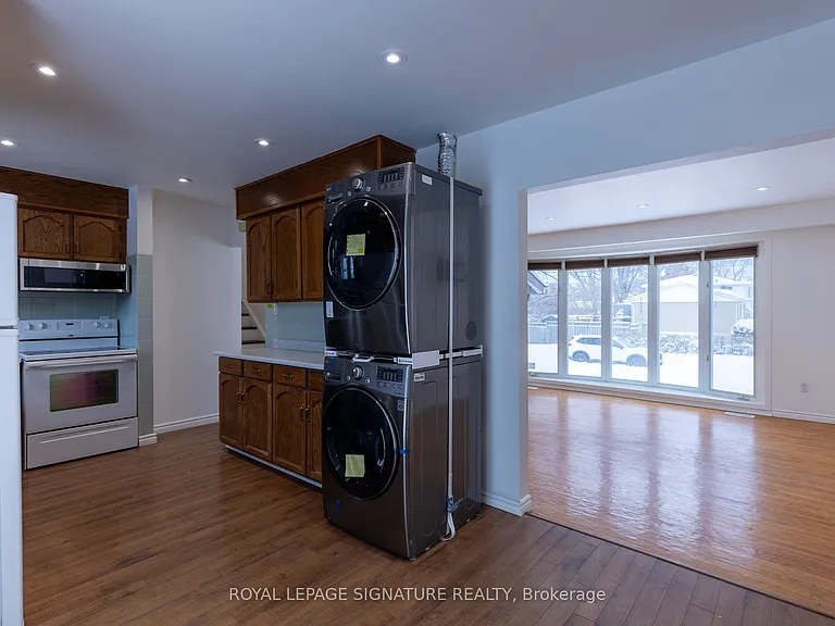 1 Eldrid Ct #MAIN — Photo 8