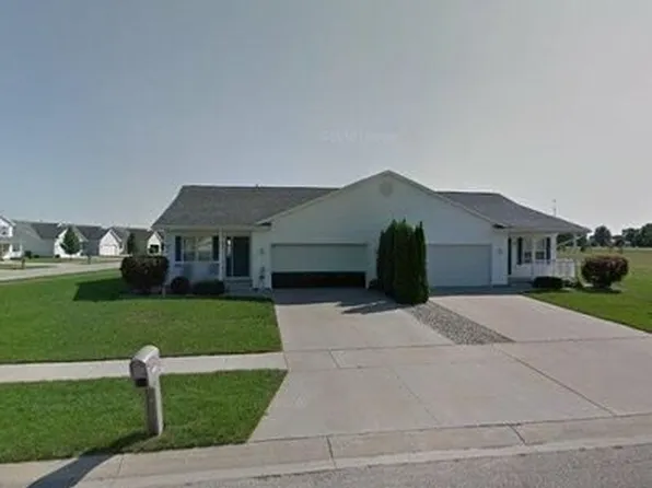 2120 Matthew Dr #2120, Bay City, MI 48706