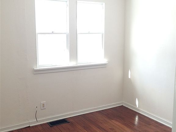 4th image of 615 Liberty St