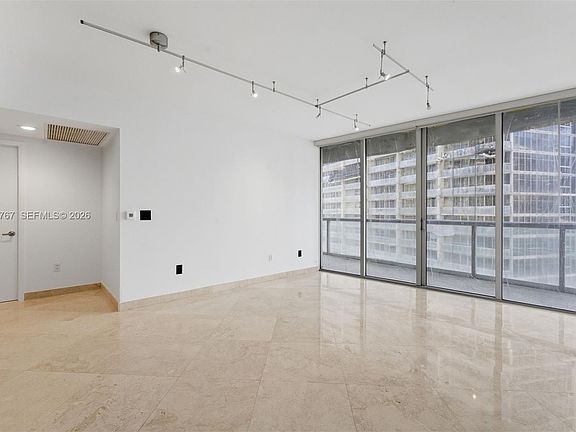 3rd image of 475 Brickell Ave APT 3513
