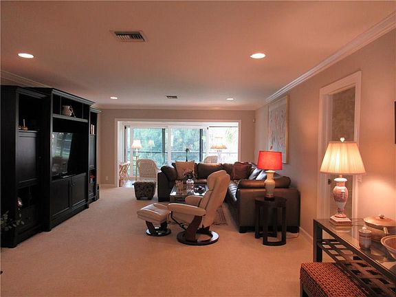 4th image of 4660 SW Parkgate Blvd