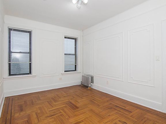 3rd image of 2333 30th Ave APT B3