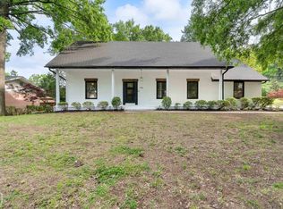 909 Pinecrest Dr, Jonesboro, AR 72401