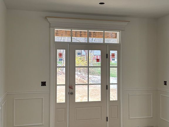 3rd image of 2-47 Old Amherst Road