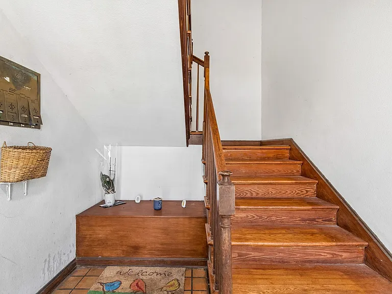 1731 Flagler Ave — Photo 57