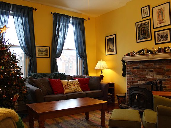 3rd image of 3218 Halliday Ave #A